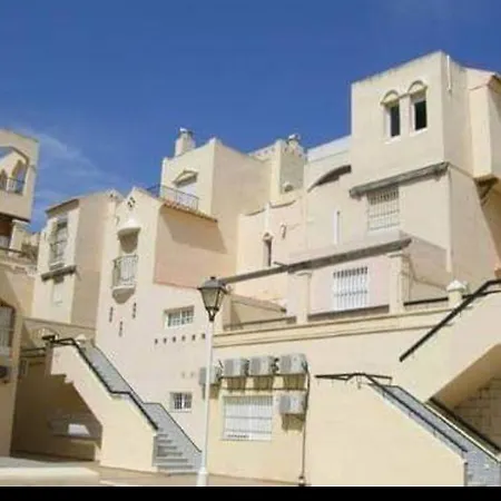 Apartamento De Tres Habitaciones A 3 Minutos De La Playa Para 6 Personas Roquetas de Mar Exterior photo
