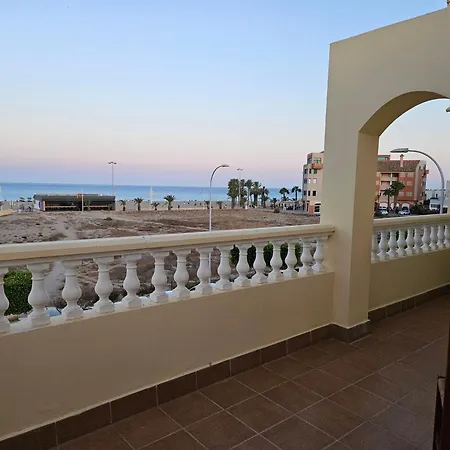 Apartamento De Tres Habitaciones A 3 Minutos De La Playa Para 6 Personas Roquetas de Mar Exterior photo