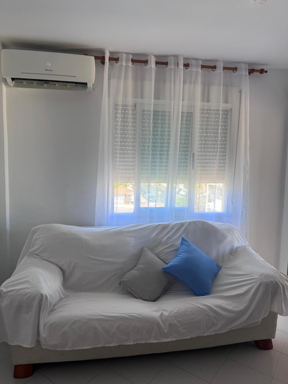 De Tres A 3 Minutos De La Playa 6 Personas Apartament
